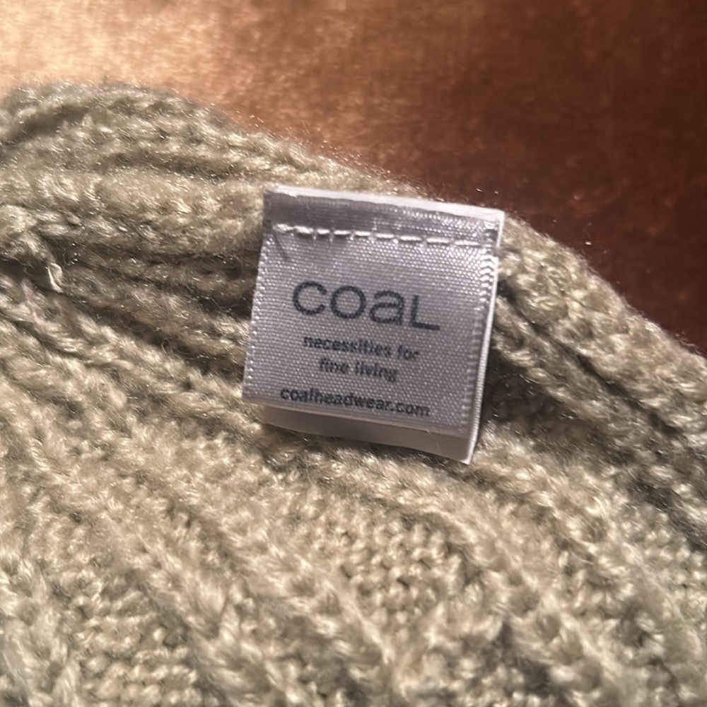COAL Winter hat - Picture 3 of 4